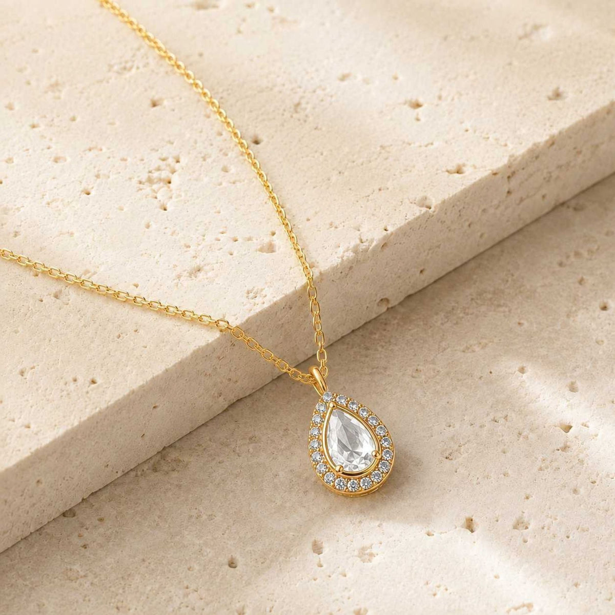 Teardrop - Necklace and Charm Set