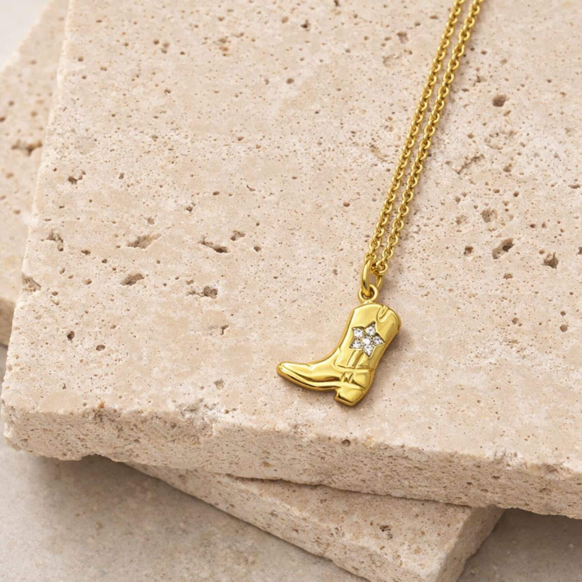 Rodeo - Necklace and Charm Set