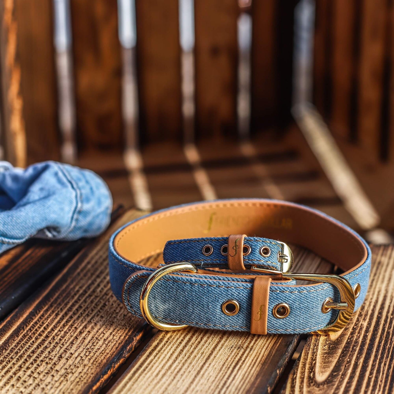 Great Genes - Light Wash – FriendshipCollar